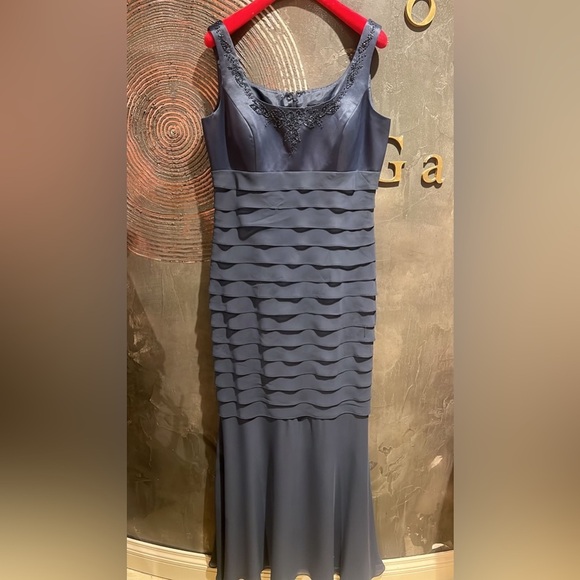 NWT Alex Evenings ruffled Navy gown with jacket